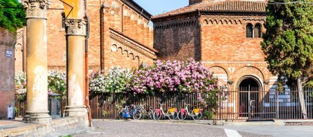 BOLOGNA 2 TORRI  | Carta da parati città Bologna - Italia